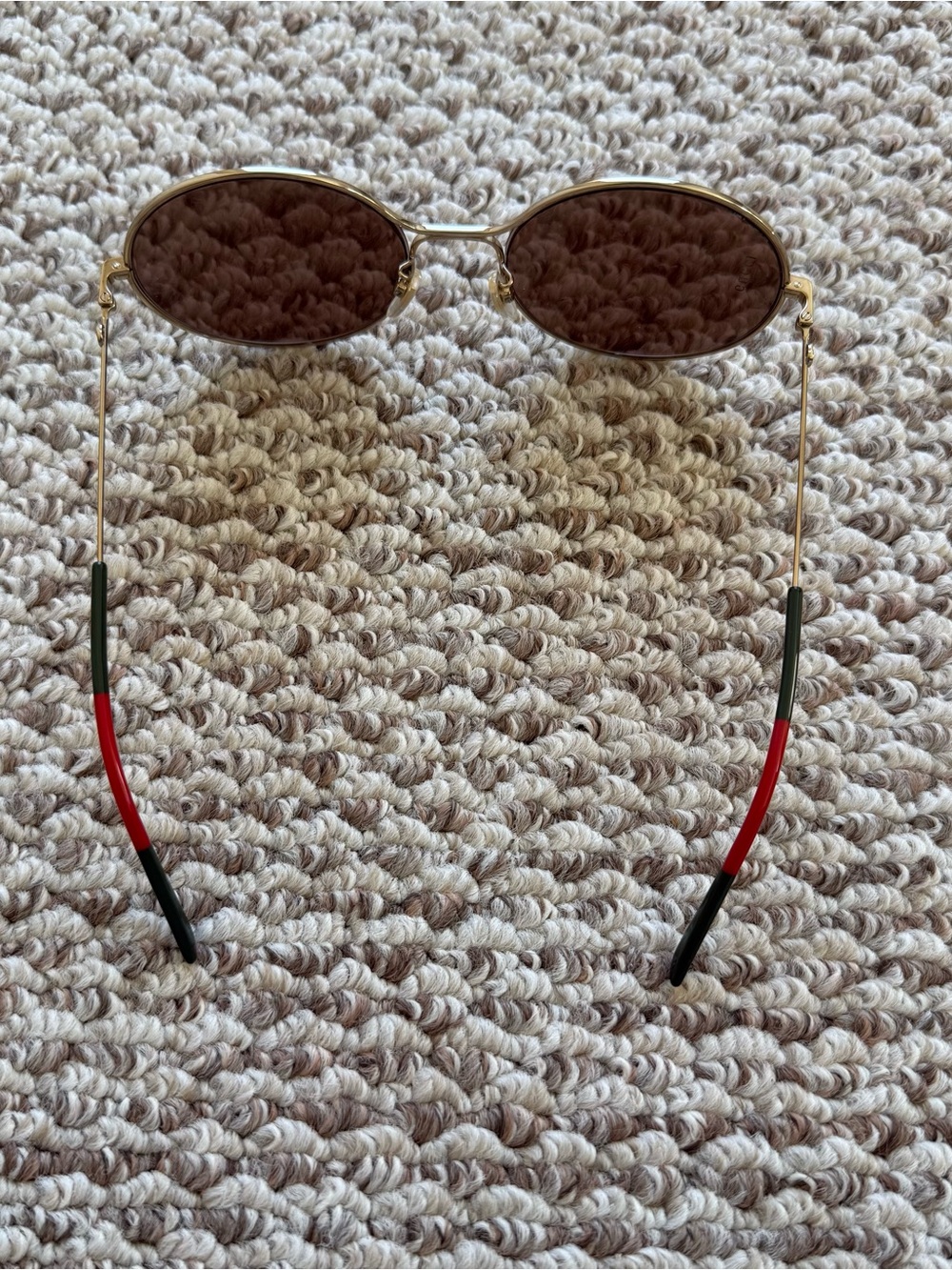 Gucci Round Frame Sunglasses - Picture 3 of 8